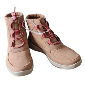 NWT Ryka Amanda Tan Ankle Boots Women's Size US 8.5M